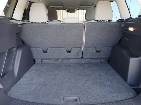 Used 2018 Ford Escape SE w/ SE Sync 3 Package FWD image 16
