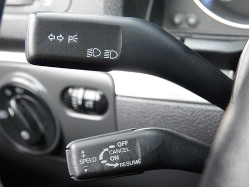 Used 2007 Volkswagen GTI 4-Door FWD image 82