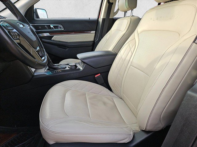 Used 2017 Ford Explorer Platinum AWD/4WD image 17
