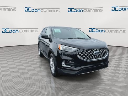 Used 2023 Ford Edge SEL w/ Convenience Package AWD/4WD image 2