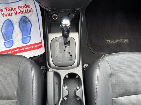 Used 2011 Hyundai Elantra SE FWD image 22
