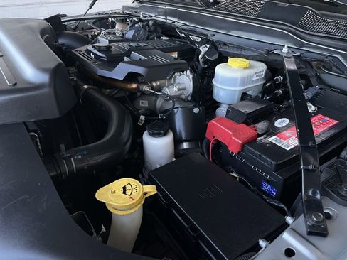 Used 2020 RAM 3500 Tradesman w/ Chrome Appearance Group image 13