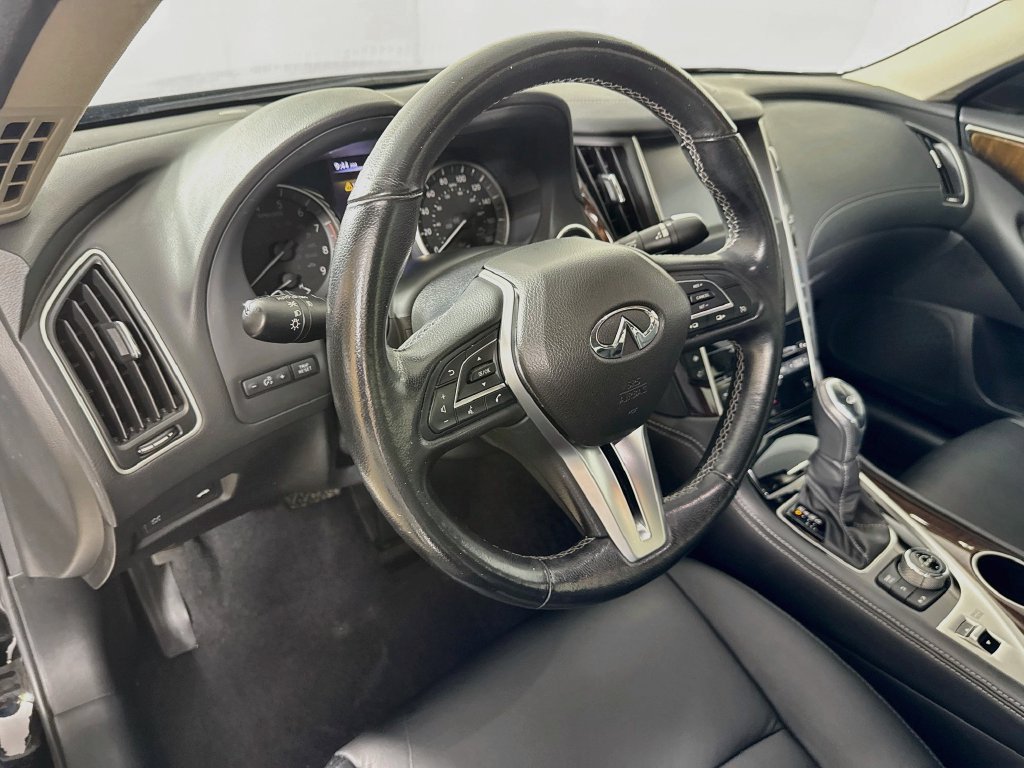 Certified 2019 INFINITI Q50 Luxe w/ Essential Package (3.0T Luxe) RWD image 11