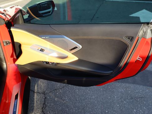 Used 2020 Chevrolet Corvette Stingray Preferred Cpe w/ 2LT Preferred Equipment Group RWD image 36