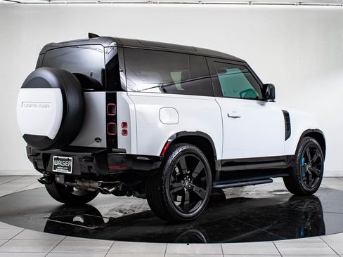 Used 2022 Land Rover Defender 90 V8 image 7