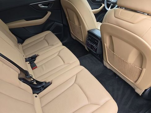Used 2025 Audi Q7 3.0T Premium Plus w/ Premium Plus Package image 13