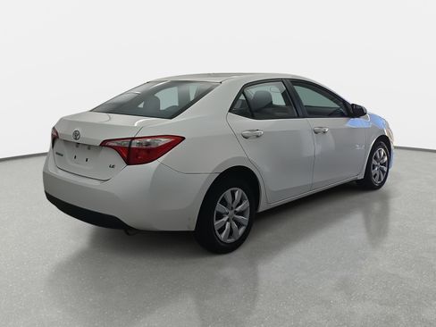 Used 2016 Toyota Corolla LE image 5