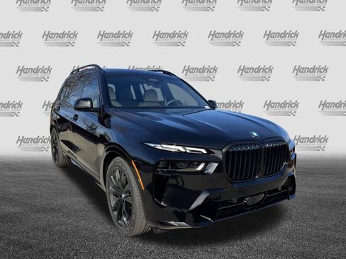 Used 2026 BMW X7 xDrive40i AWD/4WD image 2