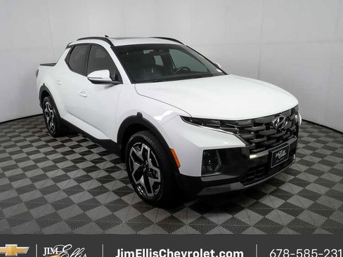 Used 2022 Hyundai Santa Cruz Limited image 1