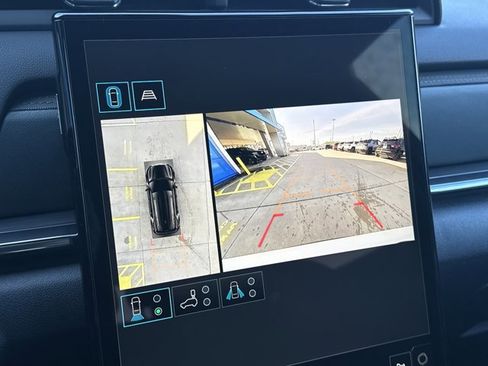 New 2026 GMC Terrain AT4 image 9