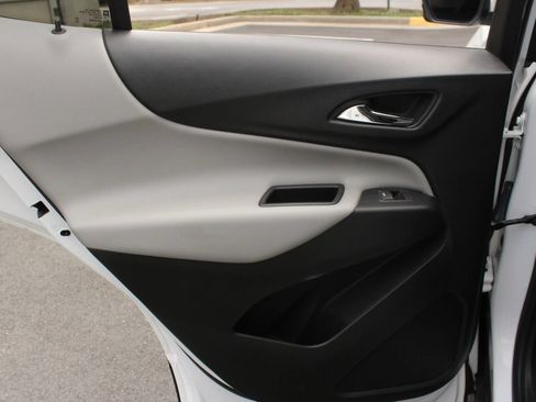 Used 2019 Chevrolet Equinox LT AWD/4WD image 21