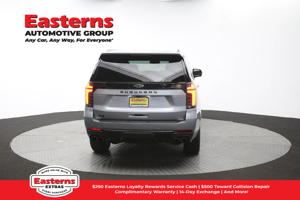 Used 2025 Chevrolet Suburban Z71 AWD/4WD image 43