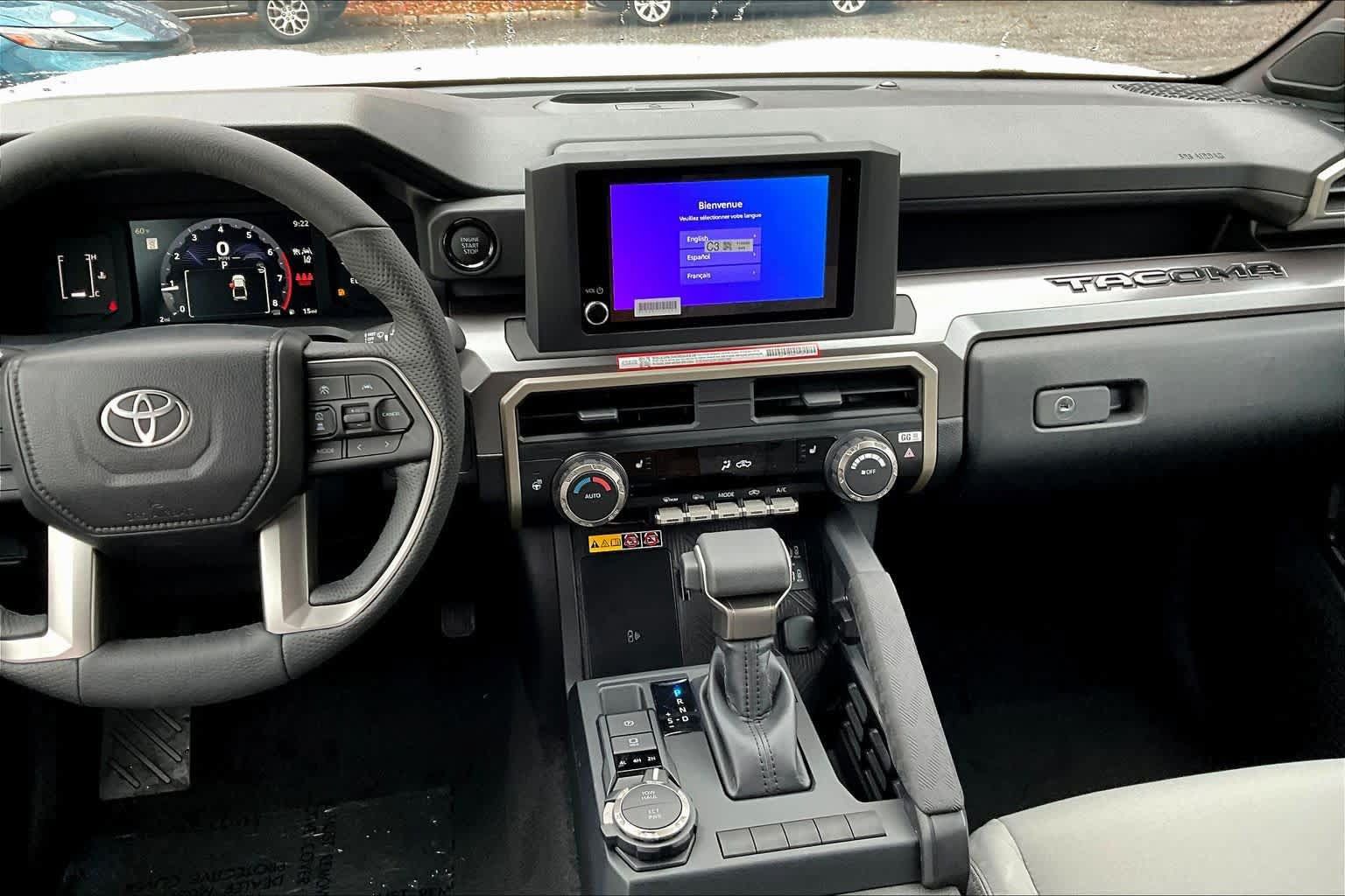Used 2025 Toyota Tacoma SR5 AWD/4WD image 6