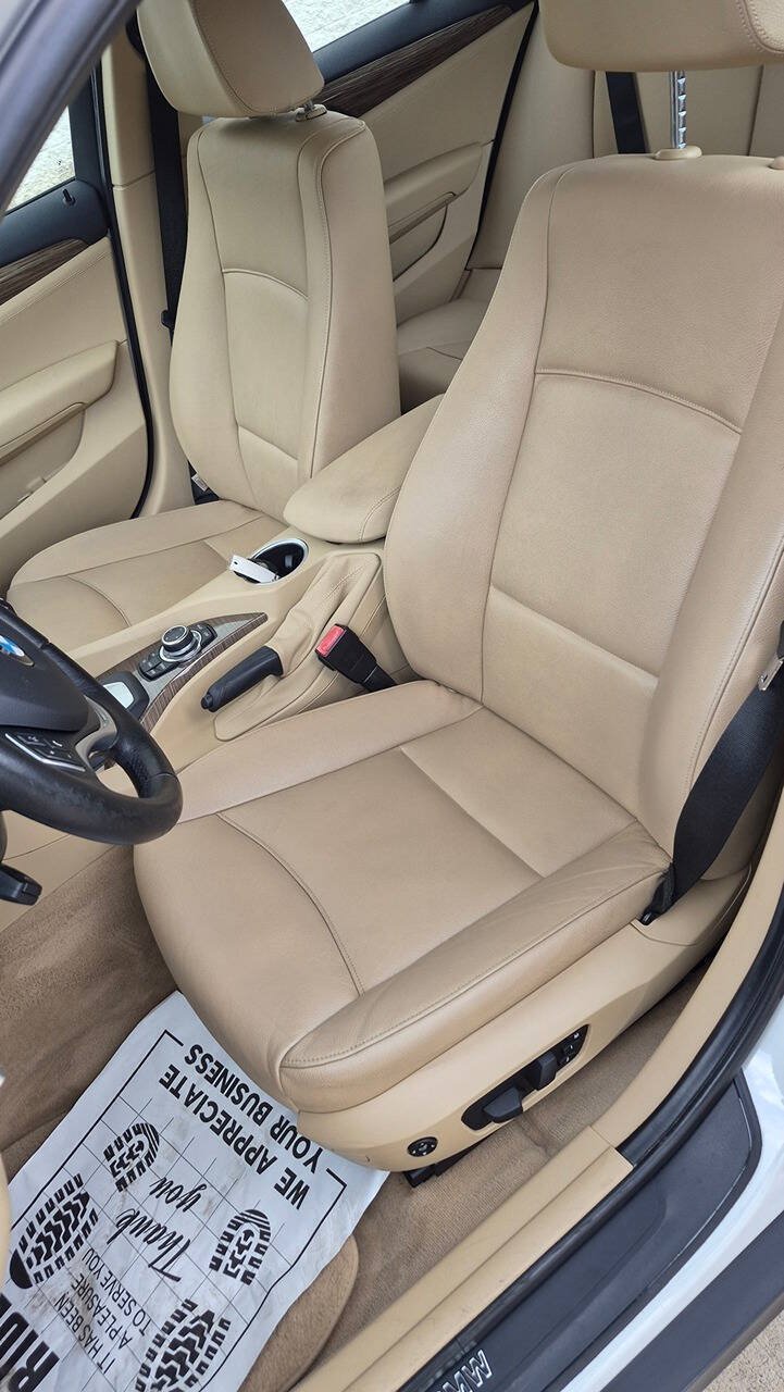 Used 2013 BMW X1 xDrive28i AWD/4WD image 30