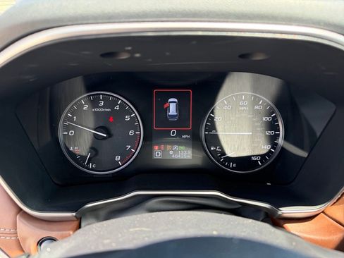 Used 2020 Subaru Outback Touring XT AWD/4WD image 32