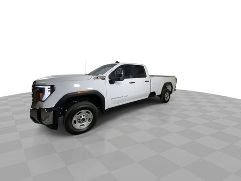 Used 2024 GMC Sierra 2500 Pro w/ Convenience Package image 4