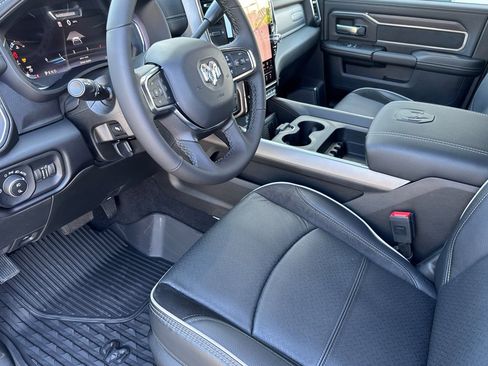 New 2025 RAM 2500 Laramie image 8