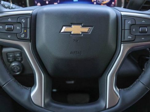 Used 2025 Chevrolet Silverado 2500 LTZ w/ LTZ Plus Package AWD/4WD image 10