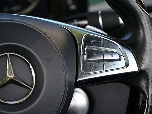 Used 2017 Mercedes-Benz S 550 Cabriolet image 30