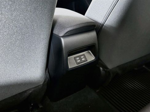 New 2026 Toyota Corolla LE w/ LE Premium Package FWD image 33