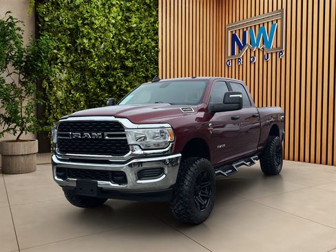 Used 2024 RAM 2500 Big Horn image 3