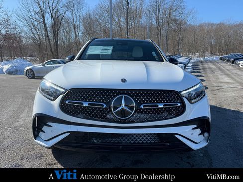 New 2026 Mercedes-Benz GLC 300 GLC 300 image 3