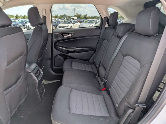 Used 2024 Ford Edge SE AWD/4WD image 16