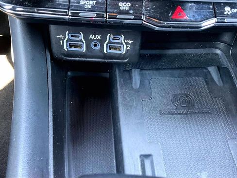 Certified 2024 Dodge Durango R/T image 19