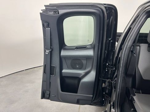Used 2021 Toyota Tacoma SR w/ SR Convenience Package RWD image 28