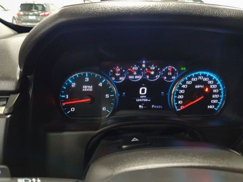 Used 2017 GMC Yukon Denali w/ Open Road Package AWD/4WD image 12