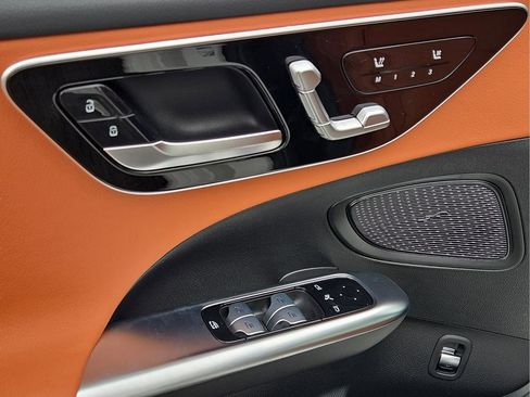 New 2026 Mercedes-Benz C 300 Sedan image 17