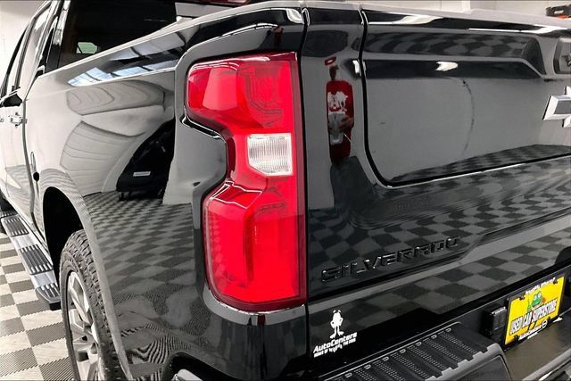 Used 2024 Chevrolet Silverado 1500 High Country w/ LPO, Dark Essentials Package AWD/4WD image 36