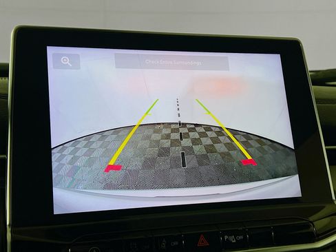 Used 2025 Jeep Compass Limited image 15