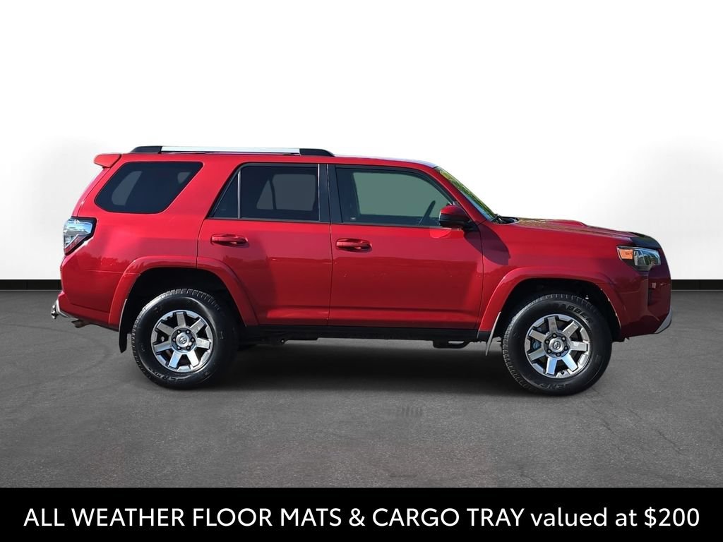 Used 2015 Toyota 4Runner Trail AWD/4WD image 5