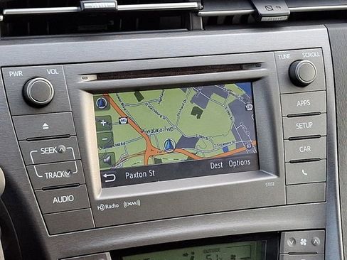 Used 2014 Toyota Prius Three image 16