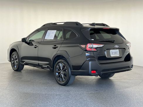 Certified 2024 Subaru Outback Onyx Edition image 7