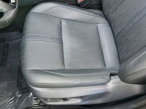 Used 2025 Toyota Camry XSE FWD image 19