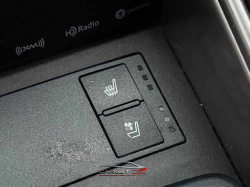 Used 2018 Lexus IS 300 F Sport w/ F Sport Package image 31