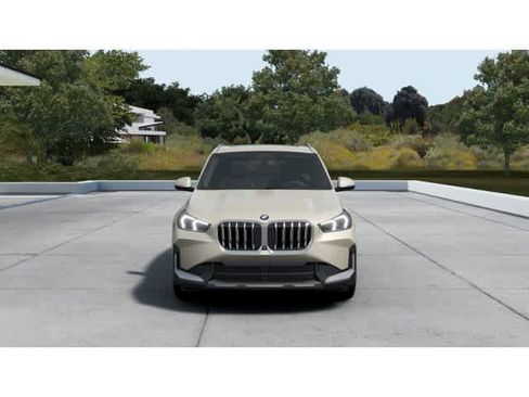 New 2026 BMW X1 xDrive28i image 3