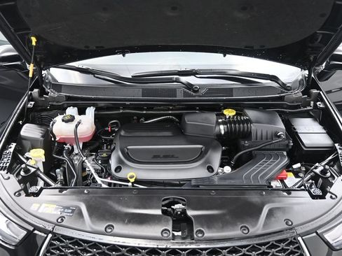 Used 2026 Chrysler Pacifica Select FWD image 28