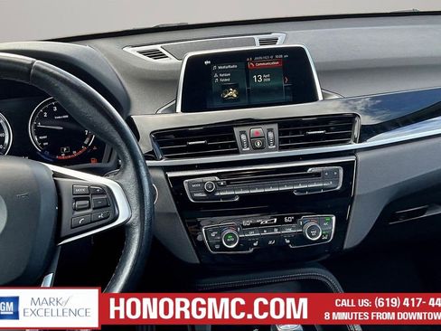 Used 2019 BMW X1 sDrive28i image 9