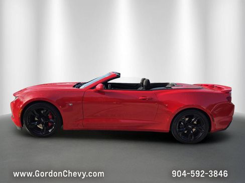 Used 2023 Chevrolet Camaro LT w/ Technology Package RWD image 2