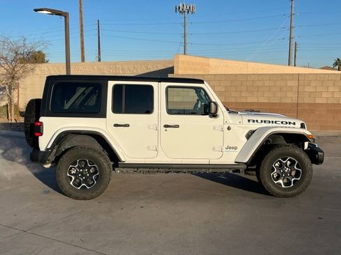 Used 2023 Jeep Wrangler Unlimited Rubicon 4xe w/ Steel Bumper Group image 5
