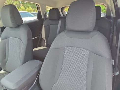 New 2026 Kia Sportage LX FWD image 21