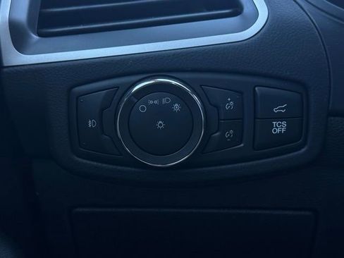 Used 2022 Ford Edge SEL w/ Convenience Package image 30