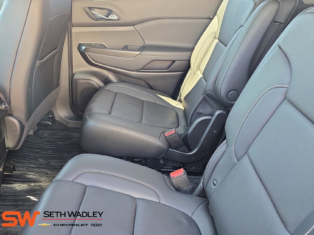 Used 2023 GMC Acadia SLT w/ Elevation Edition AWD/4WD image 15