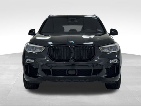 Used 2019 BMW X5 xDrive50i w/ M Sport Package image 2