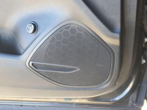 Used 2022 Buick Envision Preferred image 18