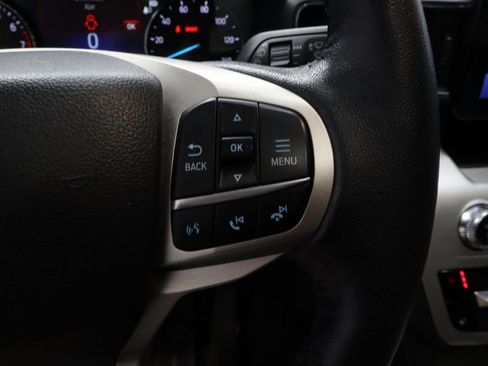 Certified 2022 Ford Explorer XLT w/ Equipment Group 202A image 28