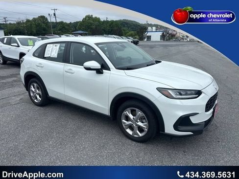 Used 2023 Honda HR-V LX image 1